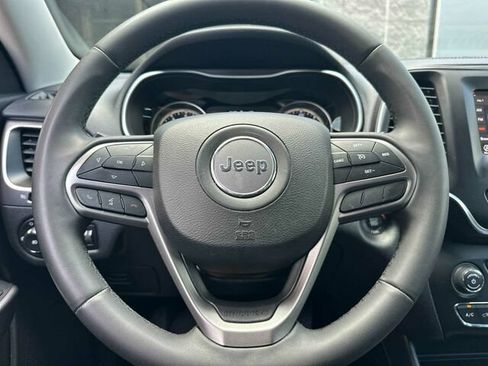 Used 2020 Jeep Cherokee Latitude Plus AWD/4WD image 26