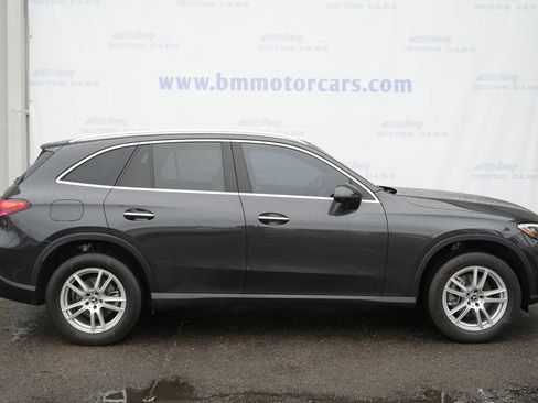 Used 2023 Mercedes-Benz GLC 300 4MATIC w/ Exclusive Trim Package image 7