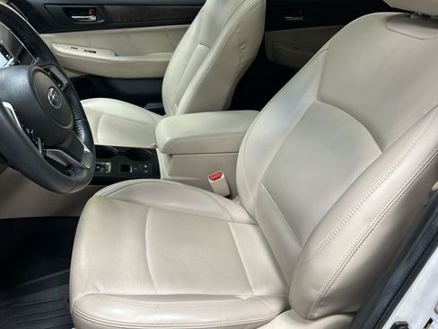 Used 2019 Subaru Outback 2.5i Limited AWD/4WD image 17
