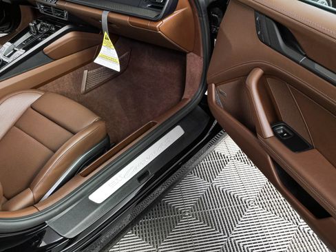 New 2026 Porsche 911 Carrera 4S AWD/4WD image 25