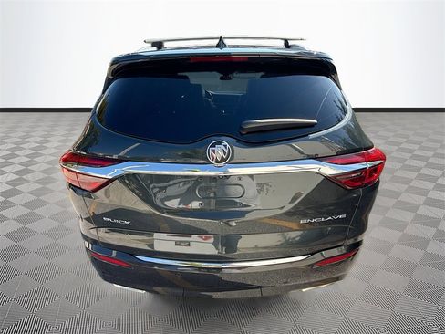 Used 2018 Buick Enclave Avenir image 7
