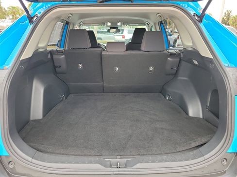 Used 2021 Toyota RAV4 LE image 8