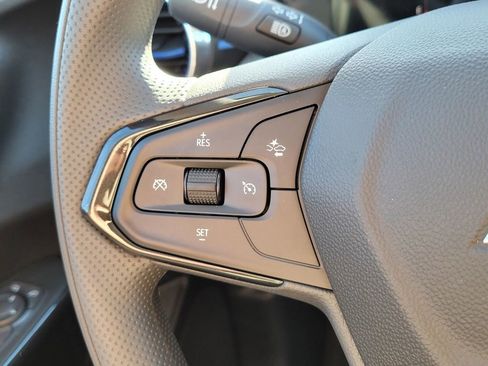 New 2026 Chevrolet Trax LT image 23