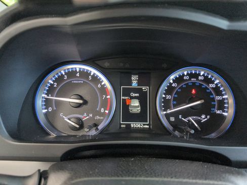 Used 2015 Toyota Highlander Limited FWD image 13