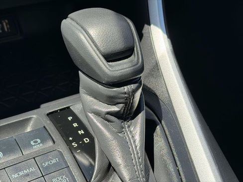 Certified 2025 Toyota RAV4 XLE AWD/4WD image 31