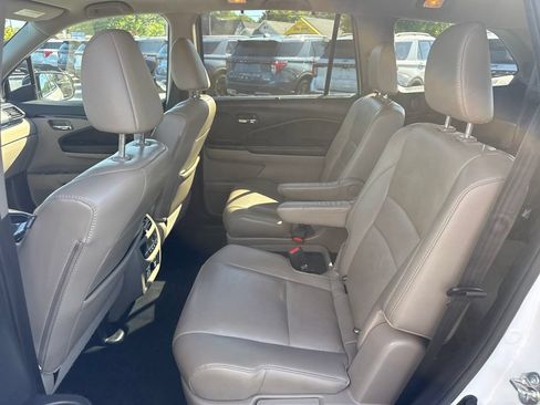 Used 2020 Honda Pilot Elite image 17
