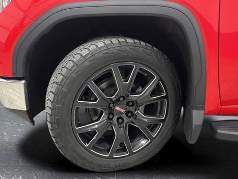Used 2022 GMC Sierra 1500 SLT image 28
