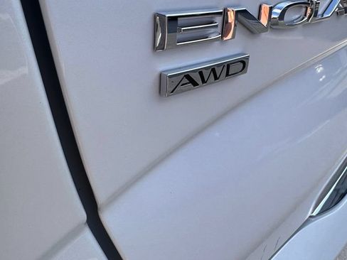 Used 2021 Buick Enclave Avenir w/ Avenir Technology Package AWD/4WD image 10