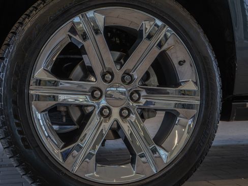 Used 2019 Chevrolet Tahoe Premier image 31