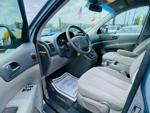 Used 2012 Kia Sedona LX w/ PWR Pkg FWD image 9