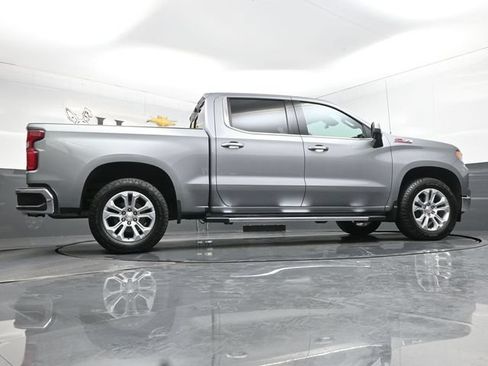 Used 2025 Chevrolet Silverado 1500 LTZ AWD/4WD image 52