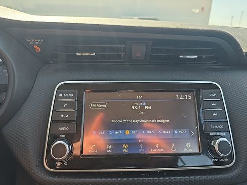 Used 2023 Nissan Kicks S image 10