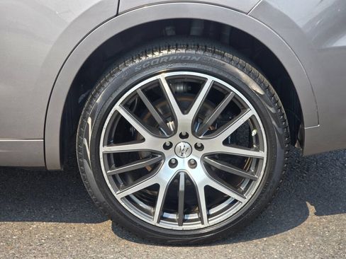 Used 2022 Maserati Levante Modena AWD/4WD image 10