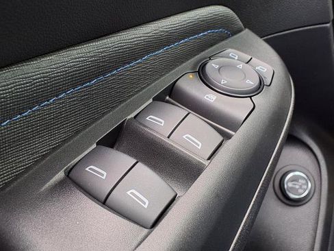 New 2026 Buick Envista Sport Touring w/ Convenience I Package FWD image 17