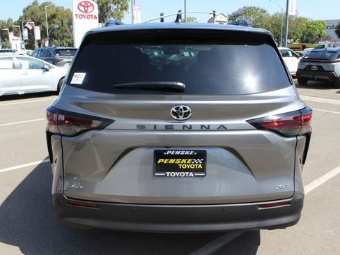 Certified 2026 Toyota Sienna XLE FWD image 14