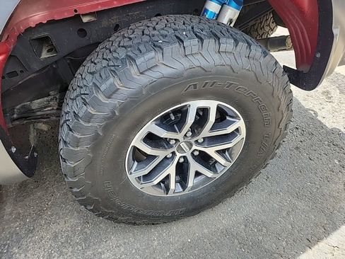 Used 2018 Ford F150 Raptor w/ Equipment Group 802A Luxury AWD/4WD image 25