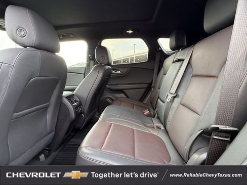 Used 2025 Chevrolet Blazer RS w/ Driver Confidence II Package AWD/4WD image 34