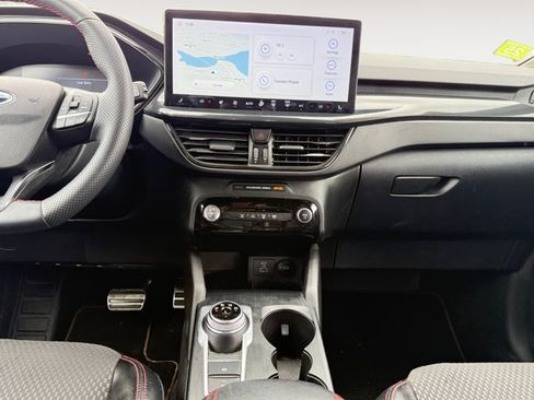 Used 2023 Ford Escape ST-Line w/ Tech Pack #1 AWD/4WD image 5