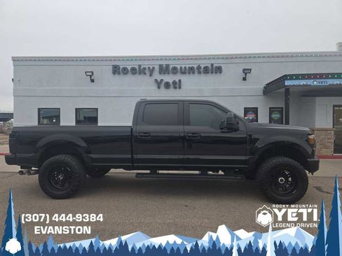 Used 2022 Ford F350 Lariat w/ Black Appearance Package image 2