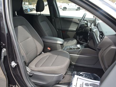 Used 2024 Ford Escape Active image 18