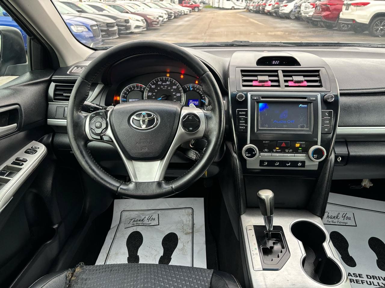 Used 2014 Toyota Camry SE FWD image 18