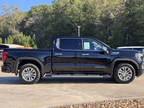 Used 2021 GMC Sierra 1500 Denali w/ Driver Alert Package II image 15