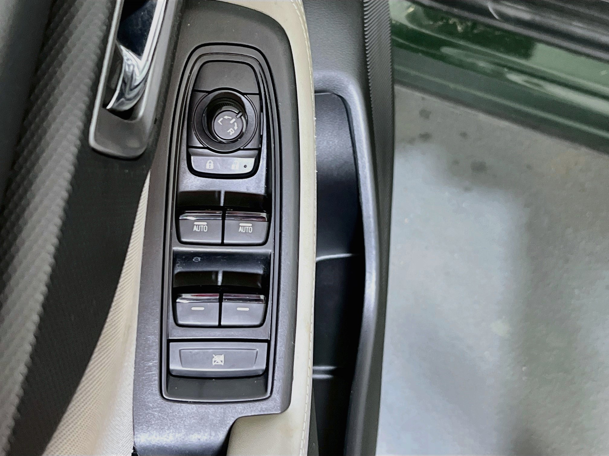 Used 2023 Subaru Forester Premium AWD/4WD image 17
