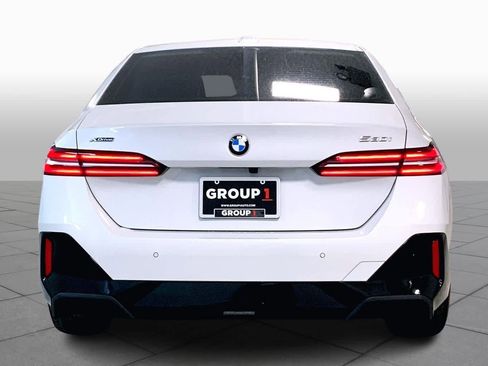 Certified 2025 BMW 530i xDrive 530i xDrive w/ M Sport Package image 4