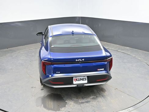 Used 2025 Kia K4 LXS image 28