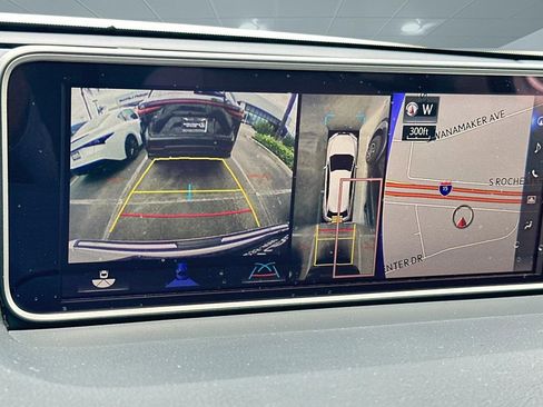 Used 2019 Lexus RX 450h AWD image 26