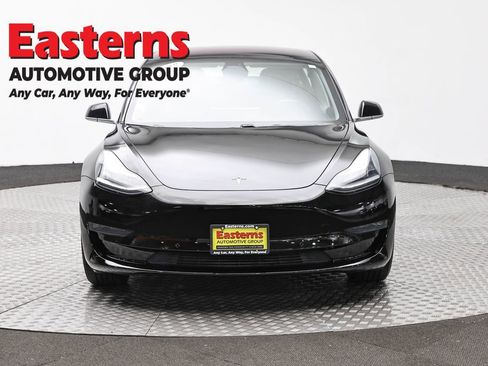 Used 2018 Tesla Model 3 Long Range image 2