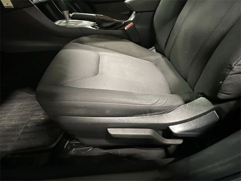 Used 2017 Subaru Impreza 2.0i Premium w/ BSD & Rcta/SRF/Eyesight image 18