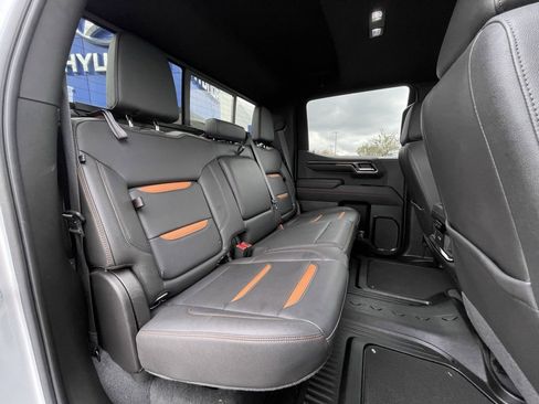 Used 2022 GMC Sierra 1500 AT4 w/ AT4 Premium Package image 31