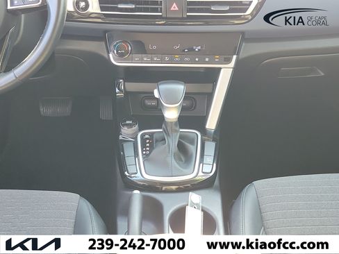Certified 2022 Kia Seltos S FWD image 18