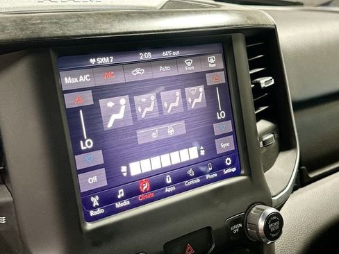 Used 2019 RAM 1500 Big Horn AWD/4WD image 17