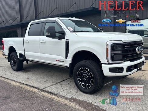 Used 2026 Ford F350 Platinum w/ FX4 Off-Road Package AWD/4WD image 1