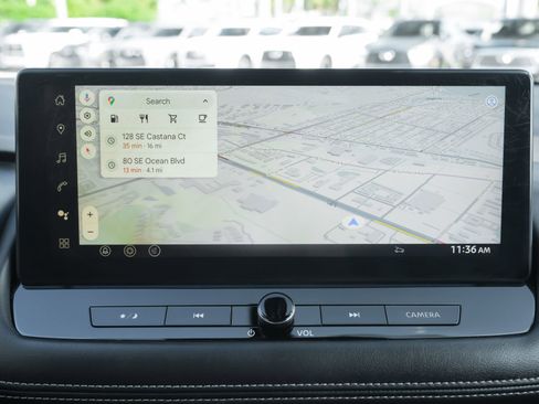 Used 2025 Nissan Rogue Platinum w/ Platinum Premium Package image 12