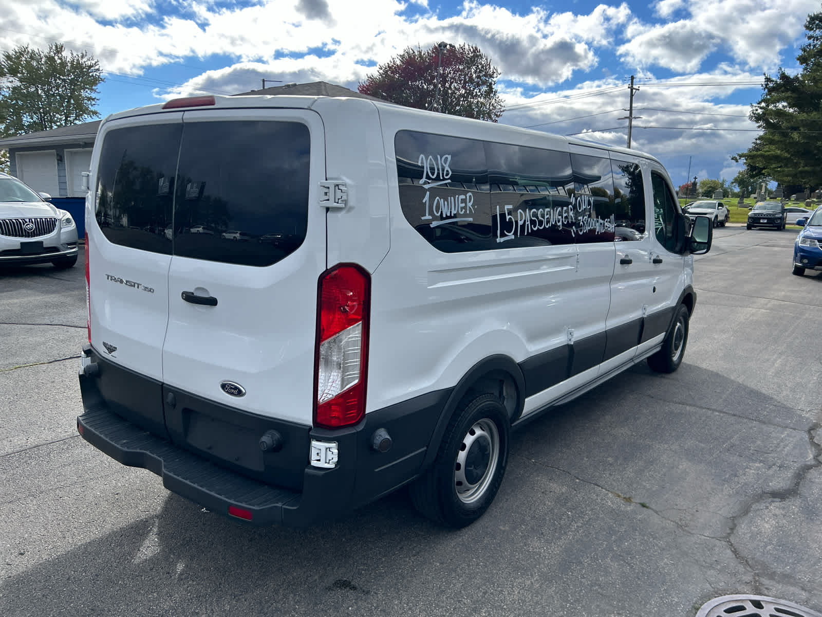 Used 2018 Ford Transit 350 XL RWD image 7