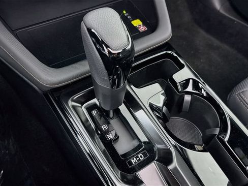 New 2026 Subaru Forester Touring AWD/4WD image 17