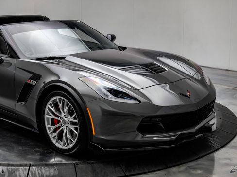 Used 2016 Chevrolet Corvette Z06 w/ 2LZ Preferred Equipment Group image 31