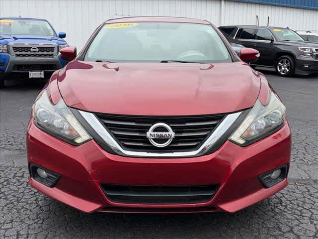 Used 2016 Nissan Altima 2.5 SL w/ 2.5 Technology w/LED Package FWD image 9