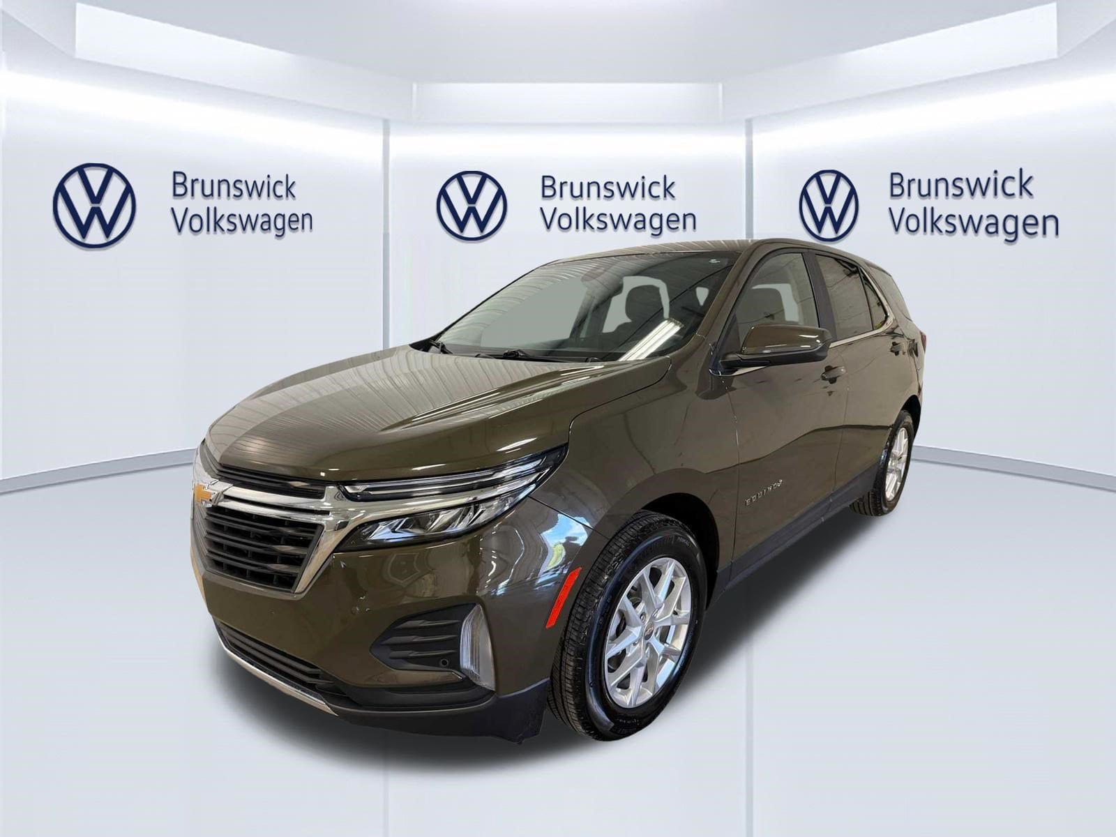 Used 2024 Chevrolet Equinox LT FWD image 6