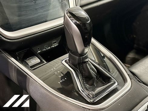Used 2023 Subaru Outback Limited image 19