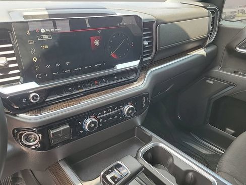 Used 2026 GMC Sierra 1500 Elevation w/ Preferred Package AWD/4WD image 19
