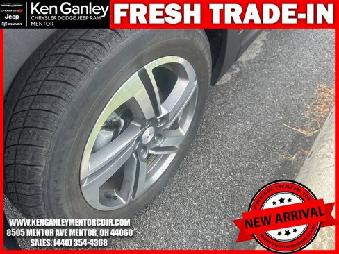 Used 2019 GMC Terrain SLT AWD/4WD image 5
