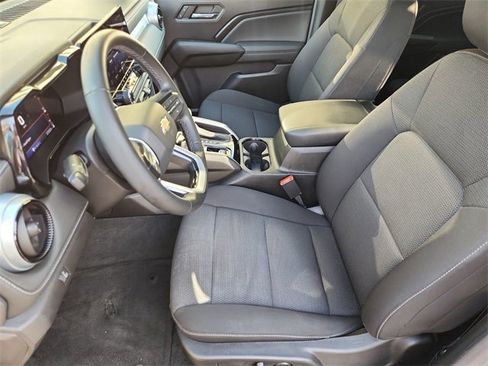 Used 2023 Chevrolet Colorado LT w/ LT Convenience Package II image 18