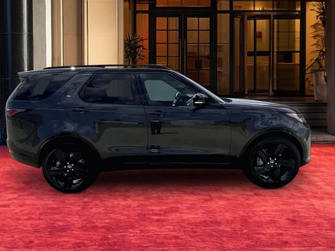 New 2026 Land Rover Discovery Dynamic SE AWD/4WD image 6