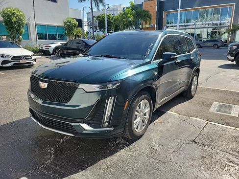 Used 2025 Cadillac XT6 Luxury FWD image 1