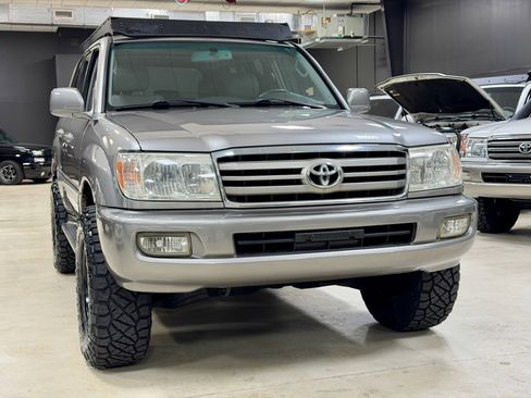 Used 2006 Toyota Land Cruiser image 4