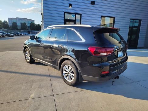 Used 2019 Kia Sorento FWD w/ LX Convenience Package image 6